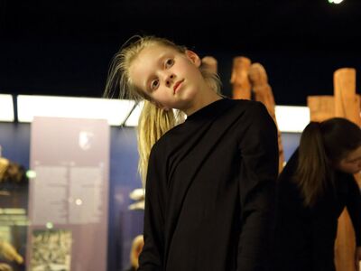 „Tanzland - Stadt“ Grassi Musuem Leipzig | 2016 (Foto: Uwe E. Nimmrichter)